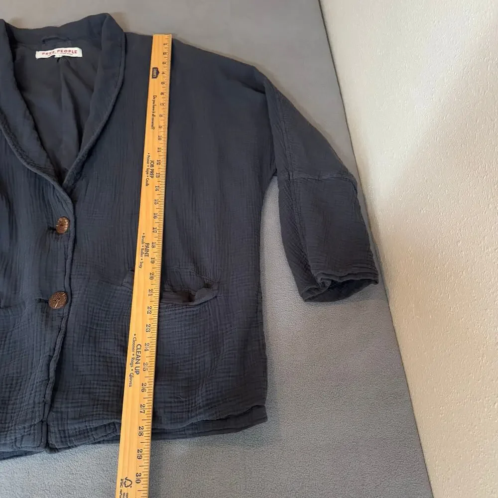 Free People Slouchy Button Front Dolman Cardigan Blazer Small‎ Crinkle Cotton